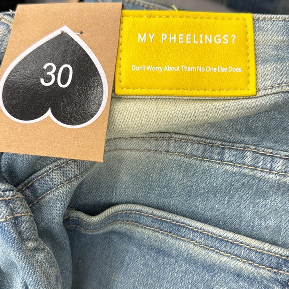 PHEELINGS "AWAKEN DESIRES" FLARE STACK DENIM JEANS ONLY - Picture 4 of 4